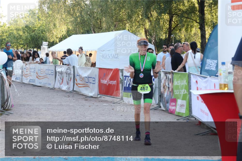 07.09.2025 - 19. Norderstedt Triathlon Luisa Fischer http://msf.ph/oto/8748114 07.09.2025 17:38:33 Ziel 466 meine-sportfotos.de