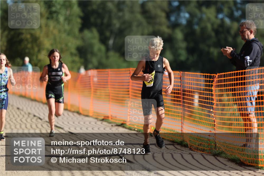 07.09.2025 - 19. Norderstedt Triathlon Michael Strokosch http://msf.ph/oto/8748123 07.09.2025 09:46:22 Laufen 555, 565, 584, 599 meine-sportfotos.de