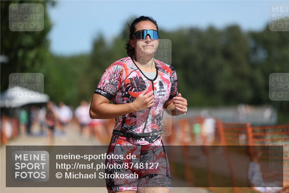 07.09.2025 - 19. Norderstedt Triathlon Michael Strokosch http://msf.ph/oto/8748127 07.09.2025 12:38:53 Laufen 195 meine-sportfotos.de