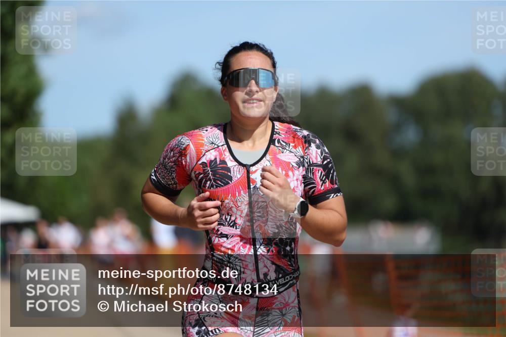 07.09.2025 - 19. Norderstedt Triathlon Michael Strokosch http://msf.ph/oto/8748134 07.09.2025 12:38:53 Laufen 195 meine-sportfotos.de