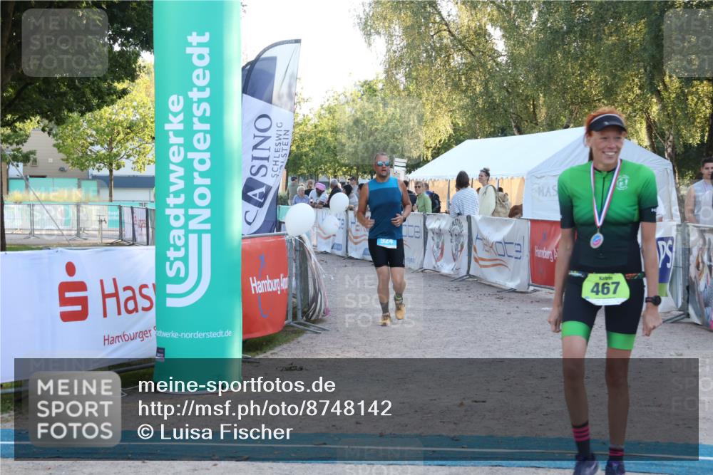 07.09.2025 - 19. Norderstedt Triathlon Luisa Fischer http://msf.ph/oto/8748142 07.09.2025 17:38:36 Ziel 466, 924 meine-sportfotos.de