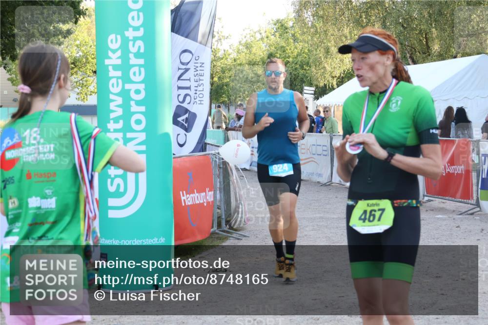 07.09.2025 - 19. Norderstedt Triathlon Luisa Fischer http://msf.ph/oto/8748165 07.09.2025 17:38:37 Ziel 466, 924 meine-sportfotos.de