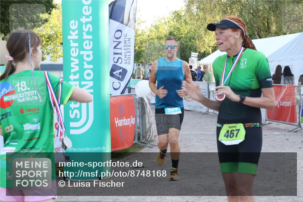 07.09.2025 - 19. Norderstedt Triathlon Luisa Fischer http://msf.ph/oto/8748168 07.09.2025 17:38:38 Ziel 466, 924 meine-sportfotos.de