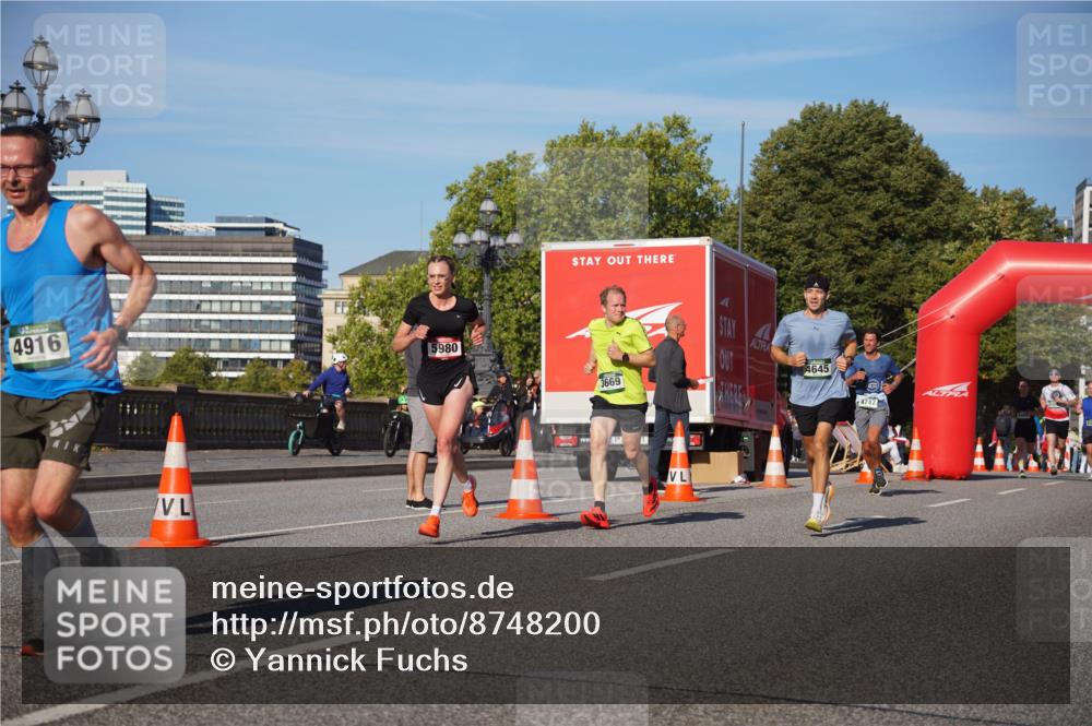 07.09.2025 - BARMER Alsterlauf Yannick Fuchs http://msf.ph/oto/8748200 07.09.2025 09:33:03 Laufen 4916, 5980, 3669, 419, 4645, 4747 meine-sportfotos.de