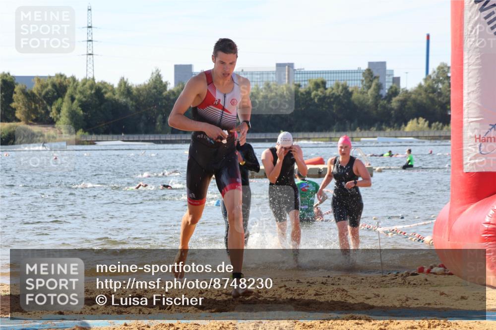 07.09.2025 - 19. Norderstedt Triathlon Luisa Fischer http://msf.ph/oto/8748230 07.09.2025 10:51:25 Schwimmen 821, 1166, 1174, 1208, 1341 meine-sportfotos.de