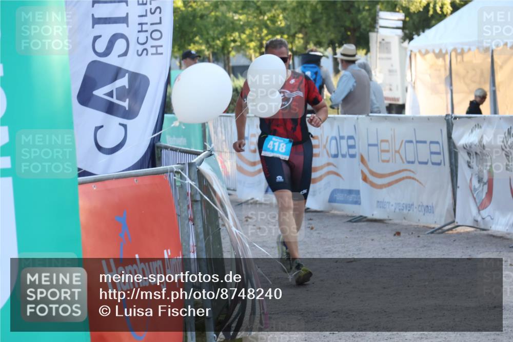 07.09.2025 - 19. Norderstedt Triathlon Luisa Fischer http://msf.ph/oto/8748240 07.09.2025 17:42:54 Ziel 418 meine-sportfotos.de