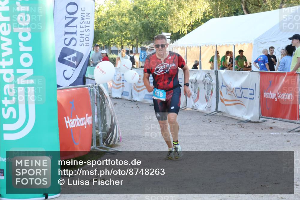 07.09.2025 - 19. Norderstedt Triathlon Luisa Fischer http://msf.ph/oto/8748263 07.09.2025 17:42:56 Ziel 418 meine-sportfotos.de
