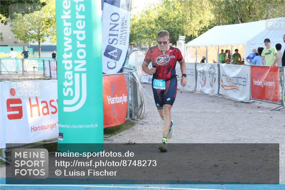 07.09.2025 - 19. Norderstedt Triathlon Luisa Fischer http://msf.ph/oto/8748273 07.09.2025 17:42:57 Ziel 418 meine-sportfotos.de