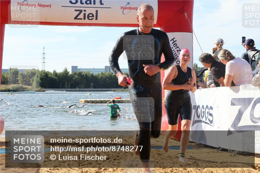 07.09.2025 - 19. Norderstedt Triathlon Luisa Fischer http://msf.ph/oto/8748277 07.09.2025 10:51:29 Schwimmen 821, 1166, 1174, 1208, 1341 meine-sportfotos.de