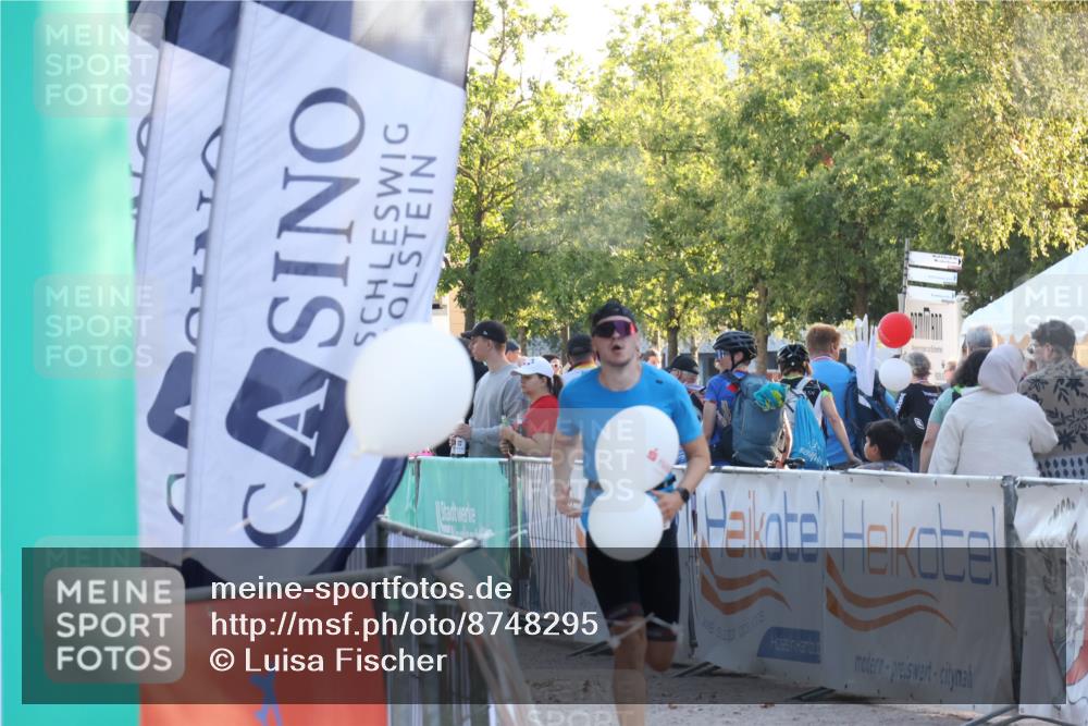 07.09.2025 - 19. Norderstedt Triathlon Luisa Fischer http://msf.ph/oto/8748295 07.09.2025 17:43:41 Ziel 383 meine-sportfotos.de