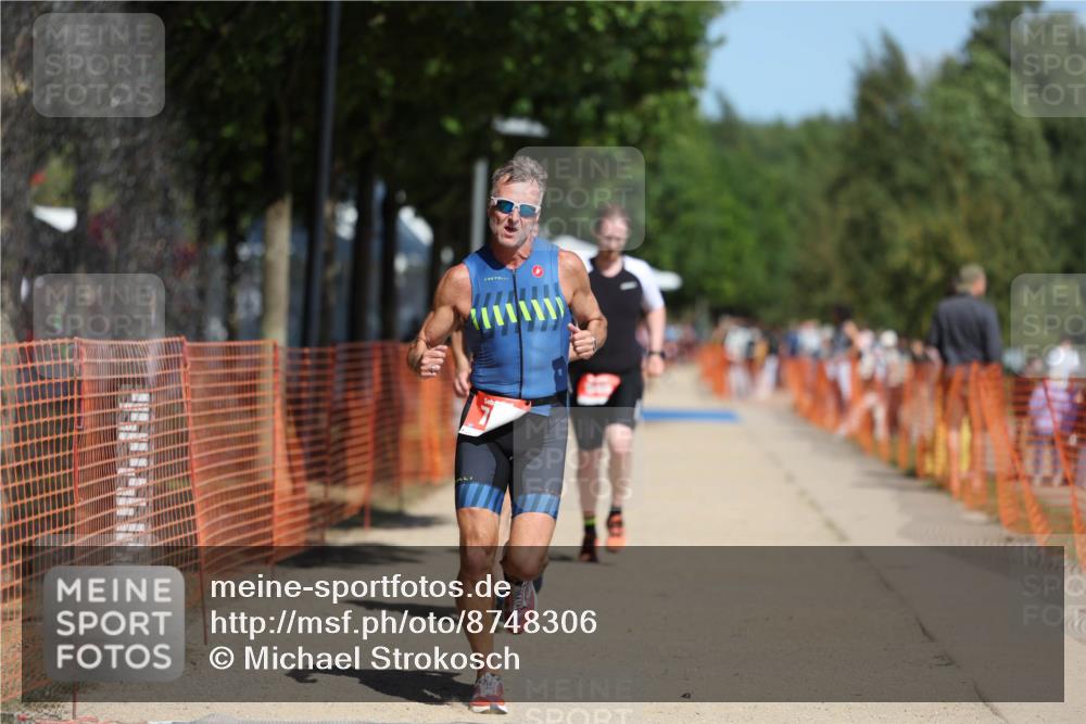 07.09.2025 - 19. Norderstedt Triathlon Michael Strokosch http://msf.ph/oto/8748306 07.09.2025 12:39:12 Laufen 791, 826, 849 meine-sportfotos.de