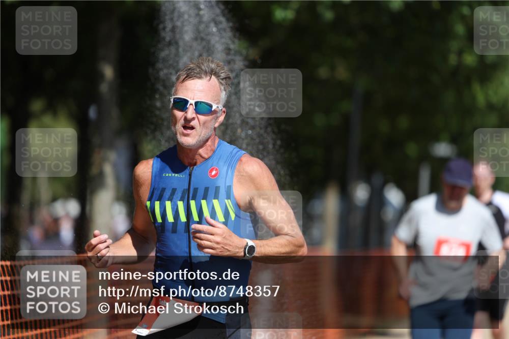 07.09.2025 - 19. Norderstedt Triathlon Michael Strokosch http://msf.ph/oto/8748357 07.09.2025 12:39:14 Laufen 791, 826, 849 meine-sportfotos.de