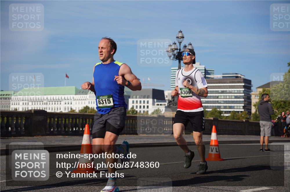 07.09.2025 - BARMER Alsterlauf Yannick Fuchs http://msf.ph/oto/8748360 07.09.2025 09:33:11 Laufen 6315, 6309 meine-sportfotos.de
