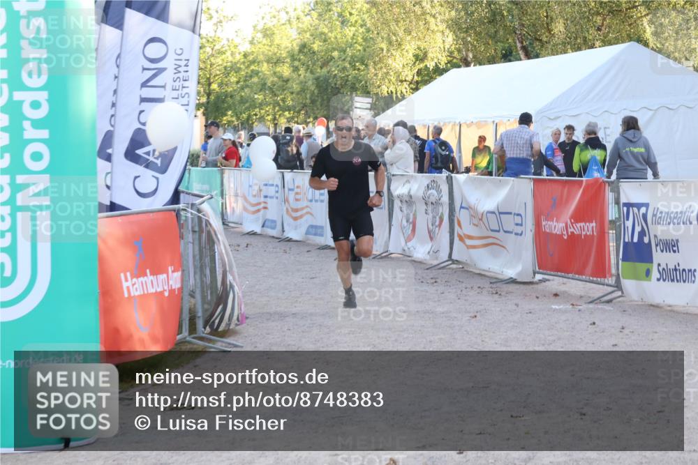 07.09.2025 - 19. Norderstedt Triathlon Luisa Fischer http://msf.ph/oto/8748383 07.09.2025 17:43:52 Ziel 383, 429, 952, 1448 meine-sportfotos.de