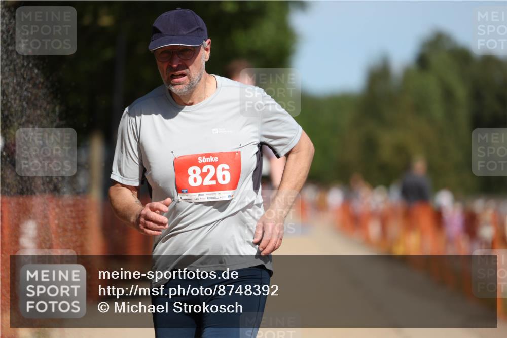 07.09.2025 - 19. Norderstedt Triathlon Michael Strokosch http://msf.ph/oto/8748392 07.09.2025 12:39:16 Laufen 791, 826, 849 meine-sportfotos.de