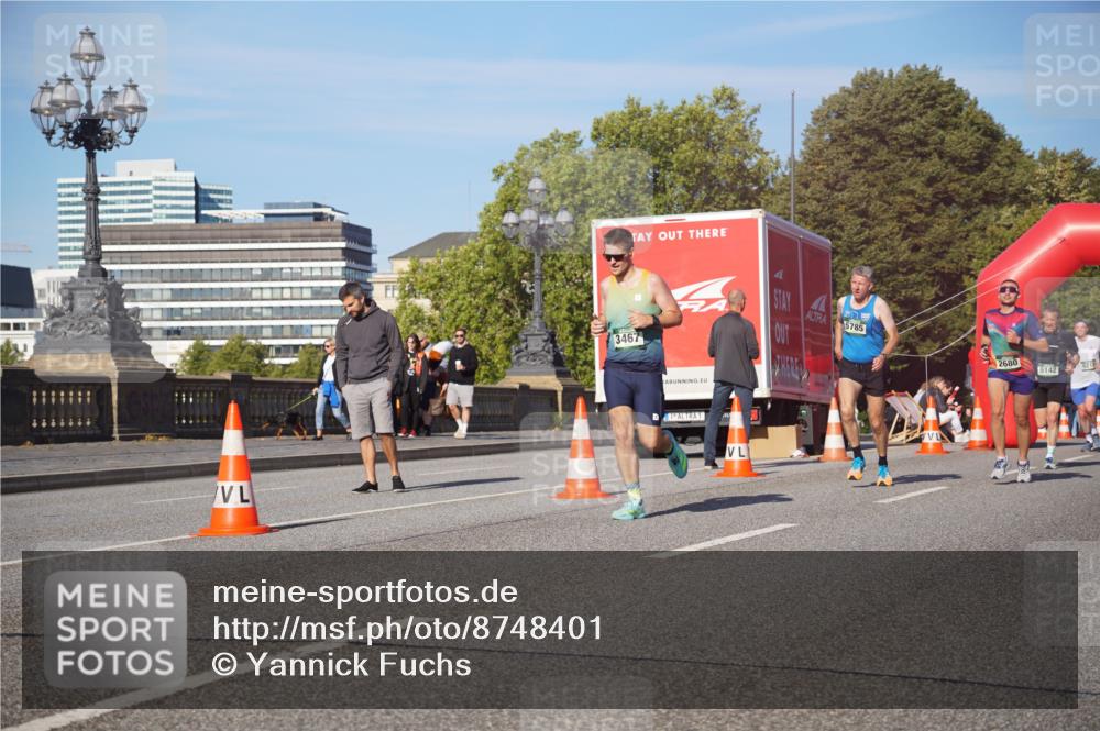 07.09.2025 - BARMER Alsterlauf Yannick Fuchs http://msf.ph/oto/8748401 07.09.2025 09:33:15 Laufen 3467, 5785, 2680, 5142, 621 meine-sportfotos.de