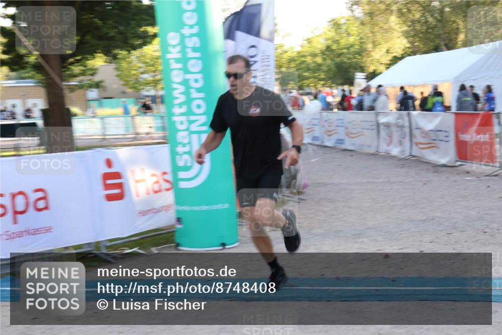 07.09.2025 - 19. Norderstedt Triathlon Luisa Fischer http://msf.ph/oto/8748408 07.09.2025 17:43:55 Ziel 952, 1448 meine-sportfotos.de