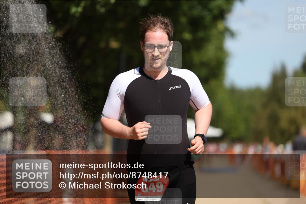 07.09.2025 - 19. Norderstedt Triathlon Michael Strokosch http://msf.ph/oto/8748417 07.09.2025 12:39:17 Laufen 791, 826, 849 meine-sportfotos.de