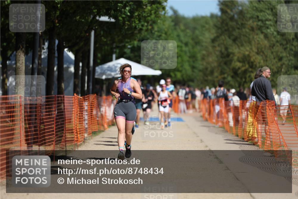 07.09.2025 - 19. Norderstedt Triathlon Michael Strokosch http://msf.ph/oto/8748434 07.09.2025 12:39:40 Laufen 748, 763 meine-sportfotos.de