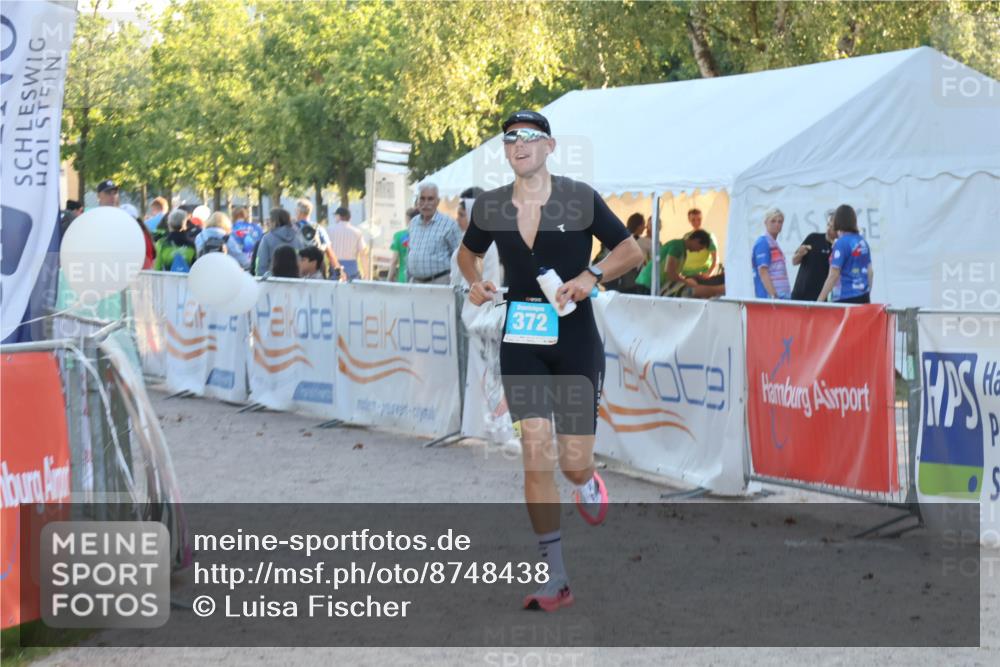 07.09.2025 - 19. Norderstedt Triathlon Luisa Fischer http://msf.ph/oto/8748438 07.09.2025 17:44:05 Ziel 372 meine-sportfotos.de