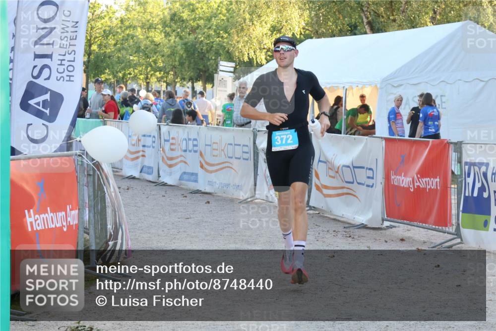 07.09.2025 - 19. Norderstedt Triathlon Luisa Fischer http://msf.ph/oto/8748440 07.09.2025 17:44:05 Ziel 372 meine-sportfotos.de
