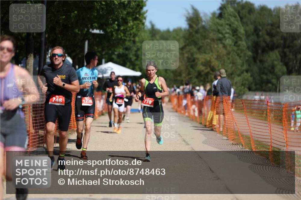07.09.2025 - 19. Norderstedt Triathlon Michael Strokosch http://msf.ph/oto/8748463 07.09.2025 12:39:46 Laufen 748, 763, 767, 778, 1239 meine-sportfotos.de