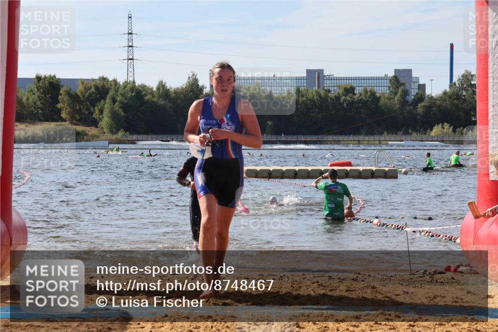 07.09.2025 - 19. Norderstedt Triathlon Luisa Fischer http://msf.ph/oto/8748467 07.09.2025 10:52:01 Schwimmen 1164, 1178, 1340, 1390 meine-sportfotos.de
