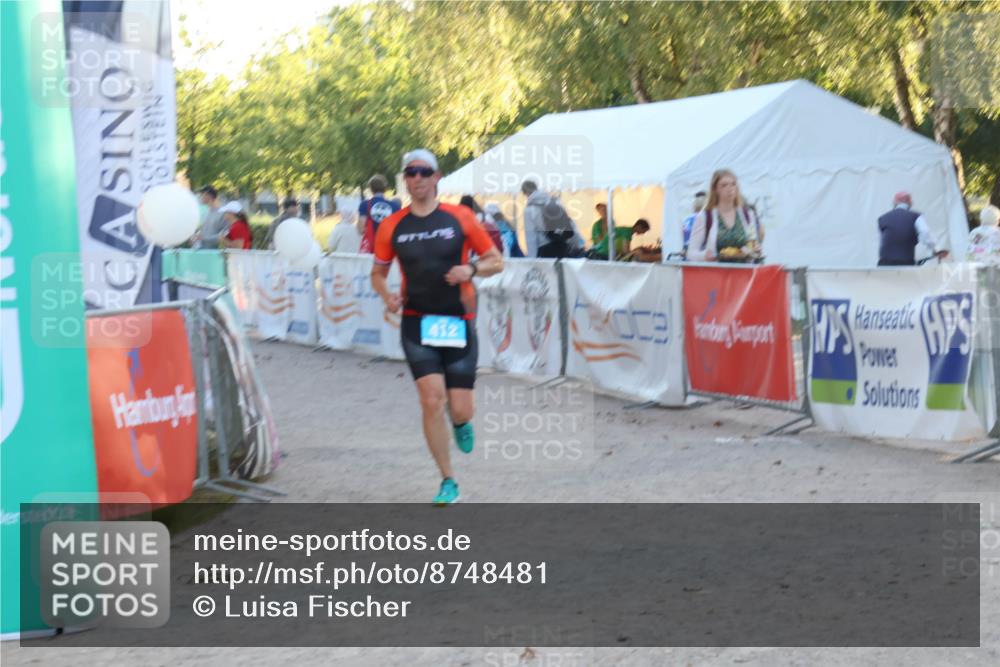 07.09.2025 - 19. Norderstedt Triathlon Luisa Fischer http://msf.ph/oto/8748481 07.09.2025 17:44:25 Ziel 412 meine-sportfotos.de