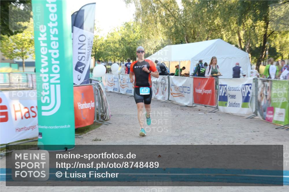 07.09.2025 - 19. Norderstedt Triathlon Luisa Fischer http://msf.ph/oto/8748489 07.09.2025 17:44:26 Ziel 412 meine-sportfotos.de