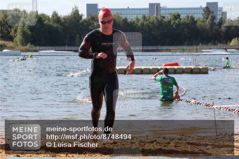 07.09.2025 - 19. Norderstedt Triathlon Luisa Fischer http://msf.ph/oto/8748494 07.09.2025 10:52:04 Schwimmen 1164, 1178, 1340, 1390 meine-sportfotos.de