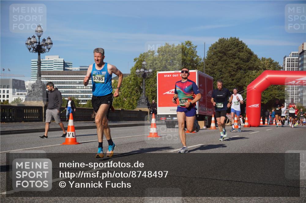 07.09.2025 - BARMER Alsterlauf Yannick Fuchs http://msf.ph/oto/8748497 07.09.2025 09:33:18 Laufen 5785, 2680, 6212, 5142 meine-sportfotos.de