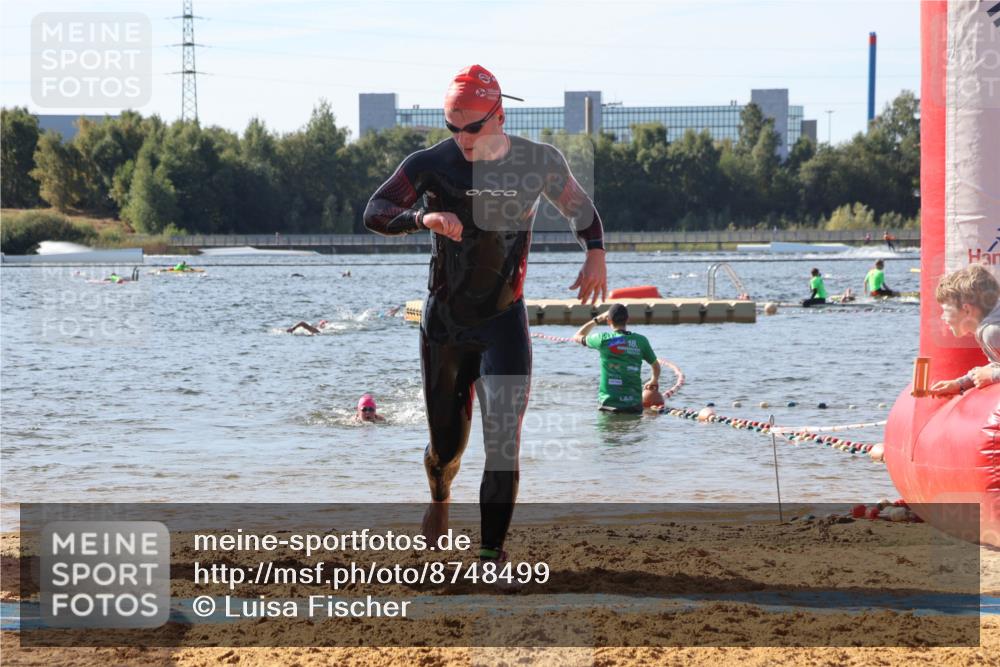 07.09.2025 - 19. Norderstedt Triathlon Luisa Fischer http://msf.ph/oto/8748499 07.09.2025 10:52:04 Schwimmen 1164, 1178, 1340, 1390 meine-sportfotos.de