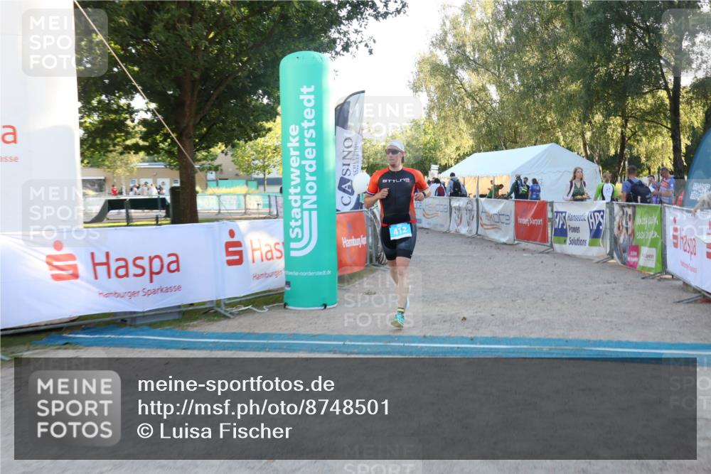 07.09.2025 - 19. Norderstedt Triathlon Luisa Fischer http://msf.ph/oto/8748501 07.09.2025 17:44:27 Ziel 412 meine-sportfotos.de