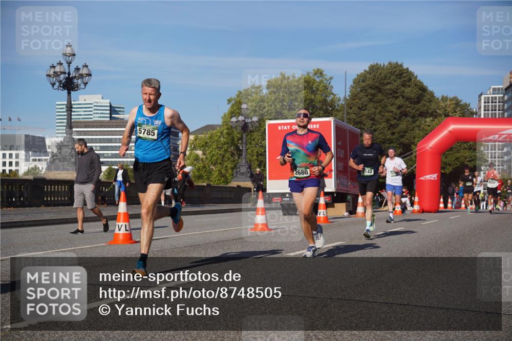 07.09.2025 - BARMER Alsterlauf Yannick Fuchs http://msf.ph/oto/8748505 07.09.2025 09:33:18 Laufen 5785, 2680, 142 meine-sportfotos.de