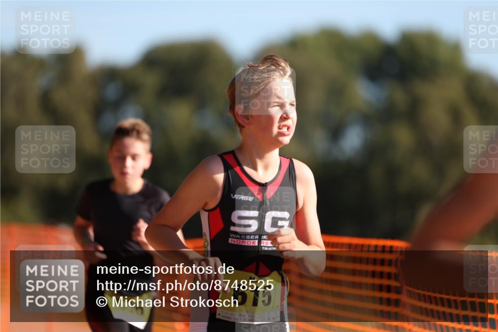 07.09.2025 - 19. Norderstedt Triathlon Michael Strokosch http://msf.ph/oto/8748525 07.09.2025 09:47:01 Laufen 602, 606, 608, 615, 622 meine-sportfotos.de