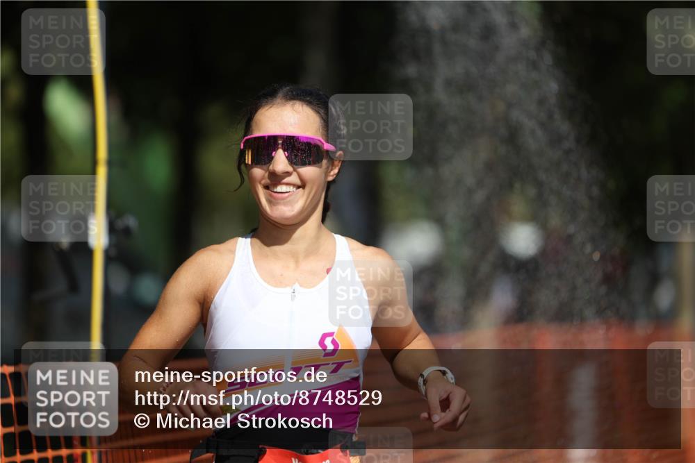 07.09.2025 - 19. Norderstedt Triathlon Michael Strokosch http://msf.ph/oto/8748529 07.09.2025 12:39:54 Laufen 243, 767, 852, 856, 1239, 1255, 1276 meine-sportfotos.de