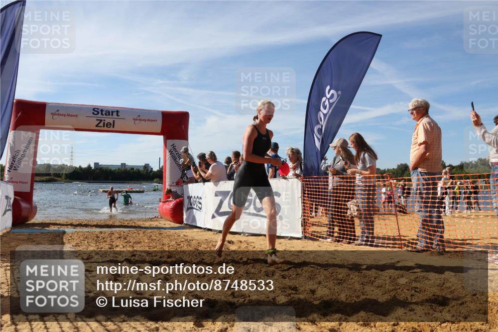 07.09.2025 - 19. Norderstedt Triathlon Luisa Fischer http://msf.ph/oto/8748533 07.09.2025 10:52:15 Schwimmen 1155, 1170, 1340 meine-sportfotos.de