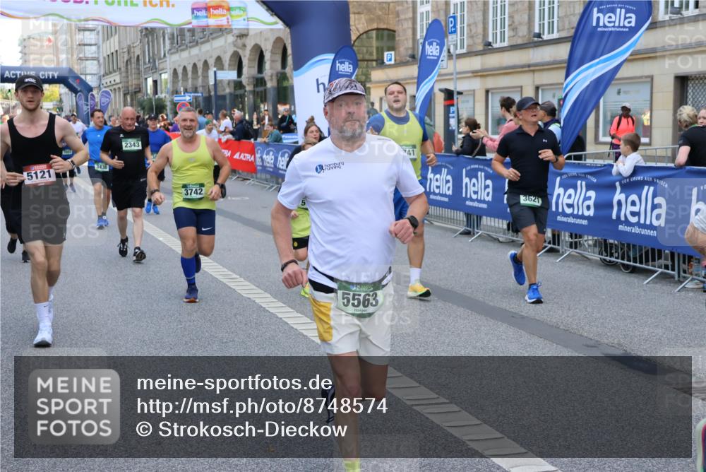 07.09.2025 - BARMER Alsterlauf Strokosch-Dieckow http://msf.ph/oto/8748574 07.09.2025 10:16:23 Ziel 2114, 2857, 3403, 3808, 3933, 4154, 4495, 4497, 4534, 4693, 4765, 5163, 5261, 5597, 8131, 8138, 8361 meine-sportfotos.de
