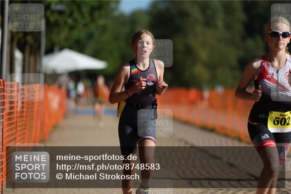 07.09.2025 - 19. Norderstedt Triathlon Michael Strokosch http://msf.ph/oto/8748583 07.09.2025 09:47:04 Laufen 602, 606, 608, 615, 622 meine-sportfotos.de