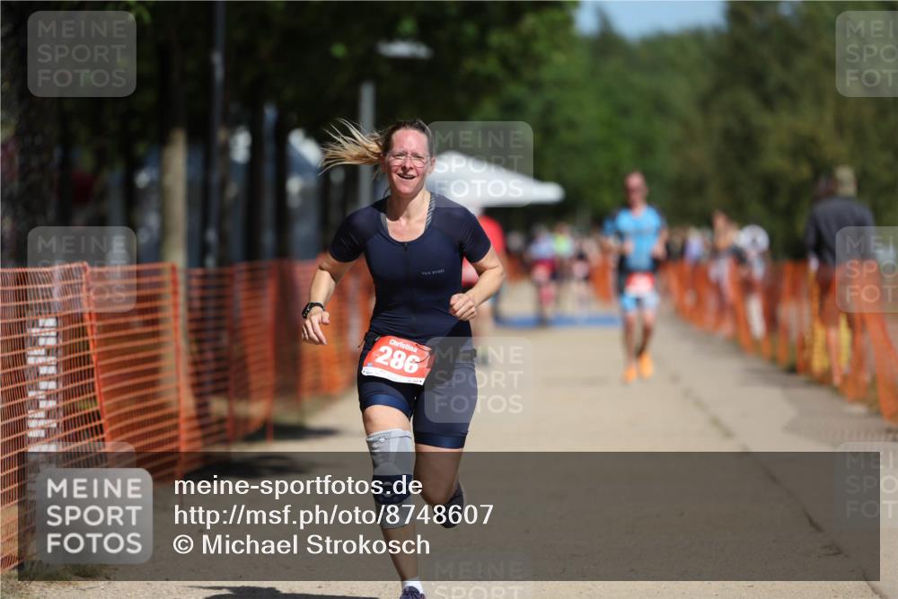 07.09.2025 - 19. Norderstedt Triathlon Michael Strokosch http://msf.ph/oto/8748607 07.09.2025 12:40:11 Laufen 286 meine-sportfotos.de