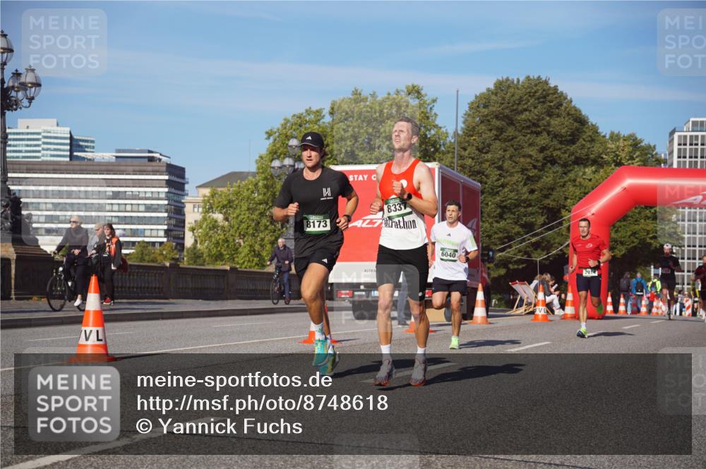 07.09.2025 - BARMER Alsterlauf Yannick Fuchs http://msf.ph/oto/8748618 07.09.2025 09:33:24 Laufen 8173, 8337, 6040, 2914 meine-sportfotos.de