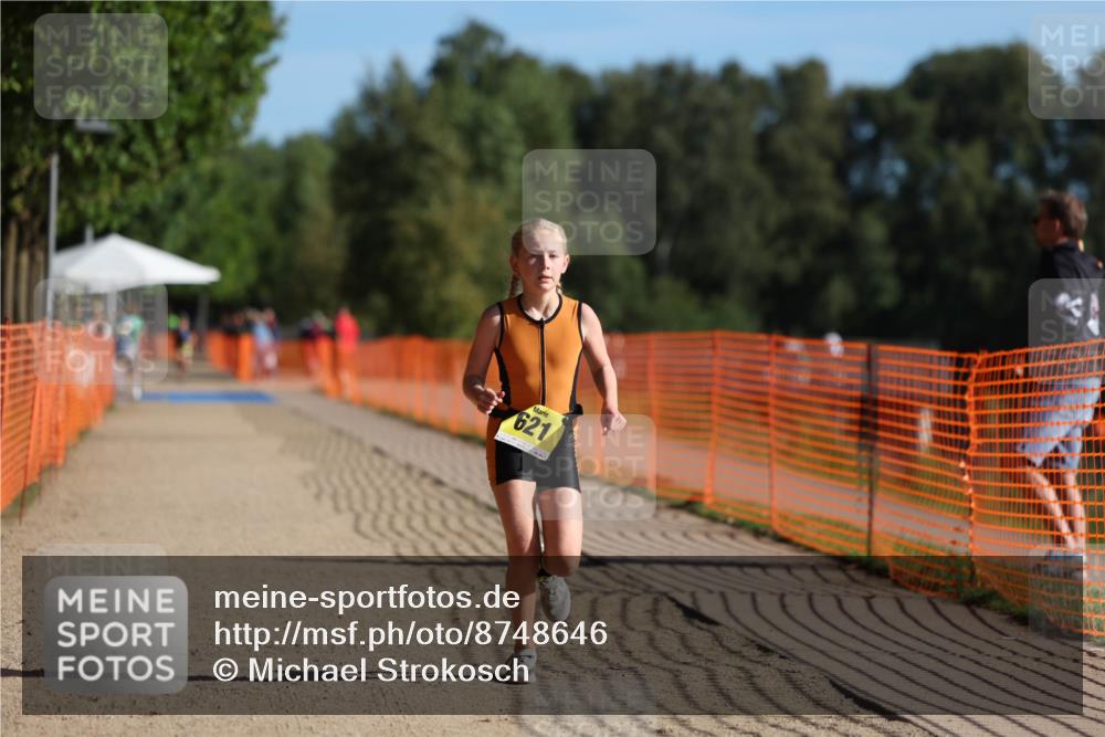 07.09.2025 - 19. Norderstedt Triathlon Michael Strokosch http://msf.ph/oto/8748646 07.09.2025 09:47:15 Laufen 621 meine-sportfotos.de