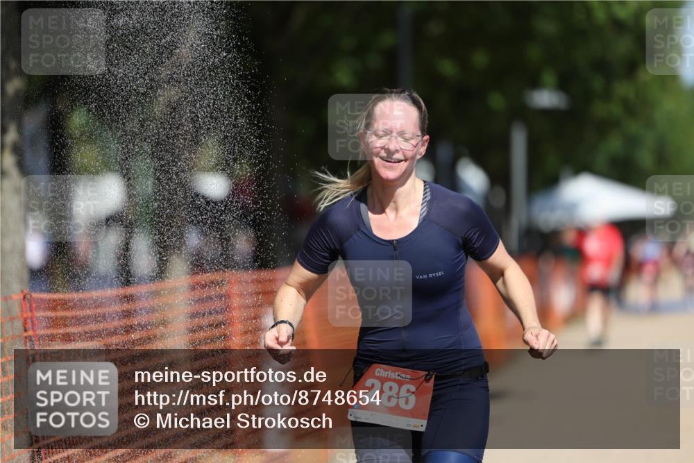 07.09.2025 - 19. Norderstedt Triathlon Michael Strokosch http://msf.ph/oto/8748654 07.09.2025 12:40:13 Laufen 286, 730 meine-sportfotos.de