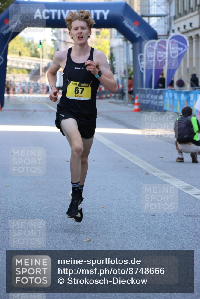 07.09.2025 - BARMER Alsterlauf Strokosch-Dieckow http://msf.ph/oto/8748666 07.09.2025 11:12:26 Ziel  meine-sportfotos.de