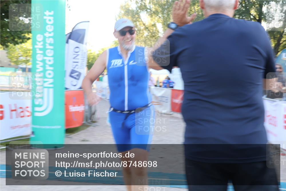 07.09.2025 - 19. Norderstedt Triathlon Luisa Fischer http://msf.ph/oto/8748698 07.09.2025 17:49:50 Ziel 1449 meine-sportfotos.de