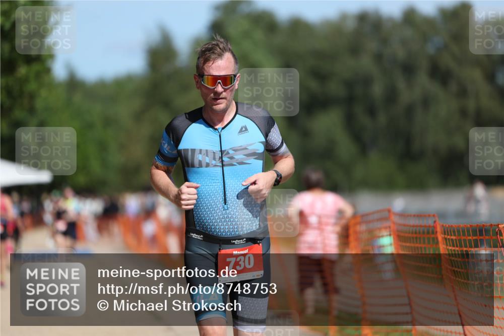 07.09.2025 - 19. Norderstedt Triathlon Michael Strokosch http://msf.ph/oto/8748753 07.09.2025 12:40:19 Laufen 730 meine-sportfotos.de