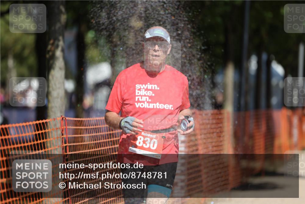 07.09.2025 - 19. Norderstedt Triathlon Michael Strokosch http://msf.ph/oto/8748781 07.09.2025 12:40:29 Laufen 146, 170, 830 meine-sportfotos.de