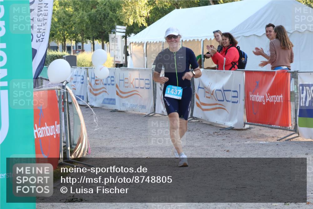 07.09.2025 - 19. Norderstedt Triathlon Luisa Fischer http://msf.ph/oto/8748805 07.09.2025 18:08:53 Ziel 1437 meine-sportfotos.de