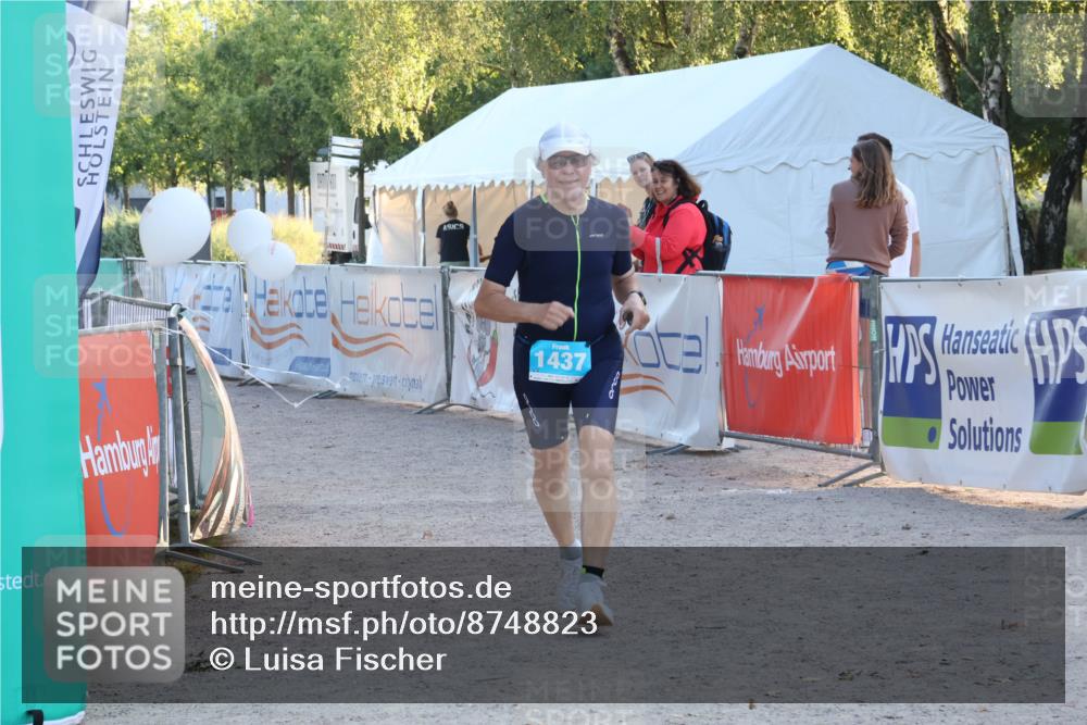 07.09.2025 - 19. Norderstedt Triathlon Luisa Fischer http://msf.ph/oto/8748823 07.09.2025 18:08:54 Ziel 1437 meine-sportfotos.de