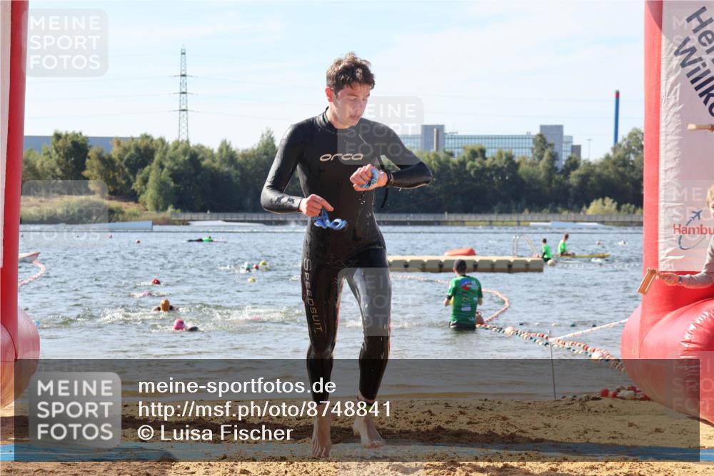 07.09.2025 - 19. Norderstedt Triathlon Luisa Fischer http://msf.ph/oto/8748841 07.09.2025 10:54:08 Schwimmen 1199, 1313 meine-sportfotos.de